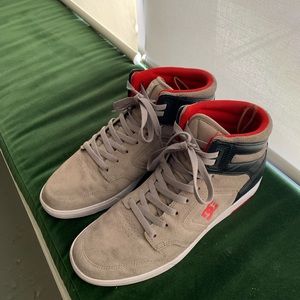 DC high tops